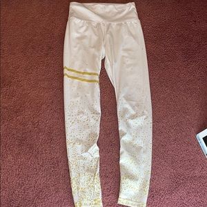 leggings white w/ gold accents